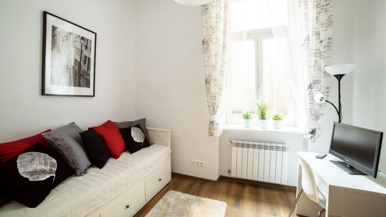 Szlak Apartamenty Krasków Εξωτερικό φωτογραφία